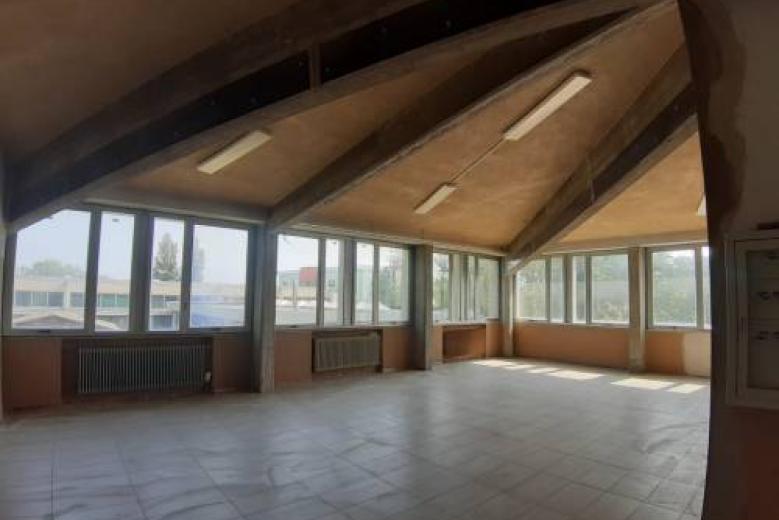 Lavori nelle scuole del territorio metropolitano Lavori nelle scuole del territorio metropolitano