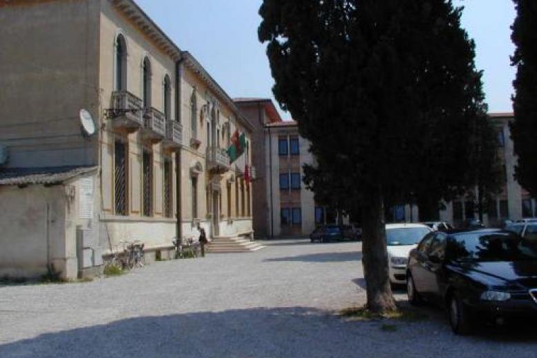 Conclusi al Liceo Belli di Portogruaro i lavori di manutenzione straordinaria Conclusi al Liceo Belli di Portogruaro i lavori di manutenzione straordinaria